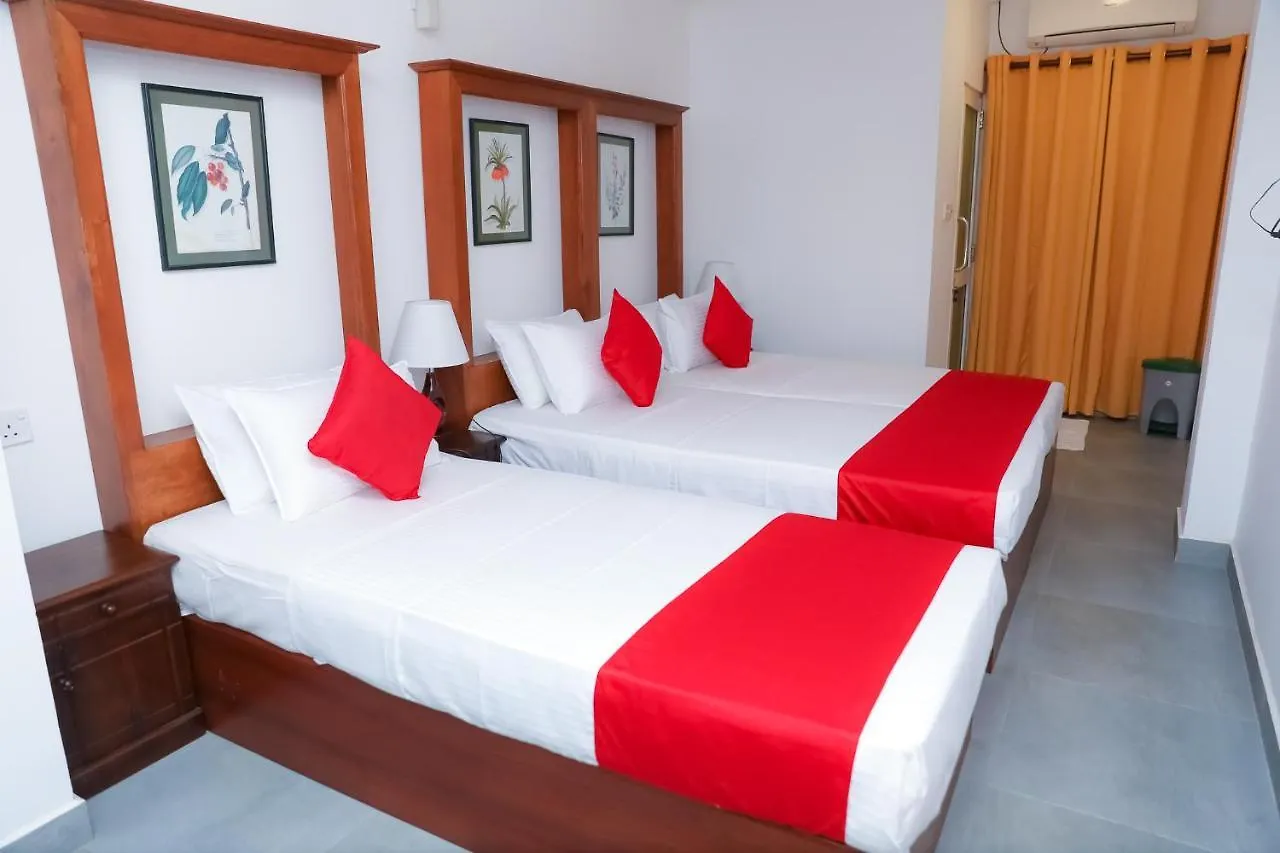 קנדי Lake Reach Hotel