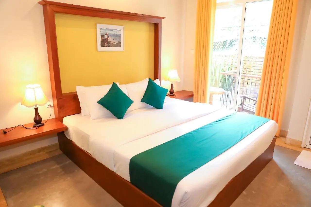 קנדי Lake Reach Hotel